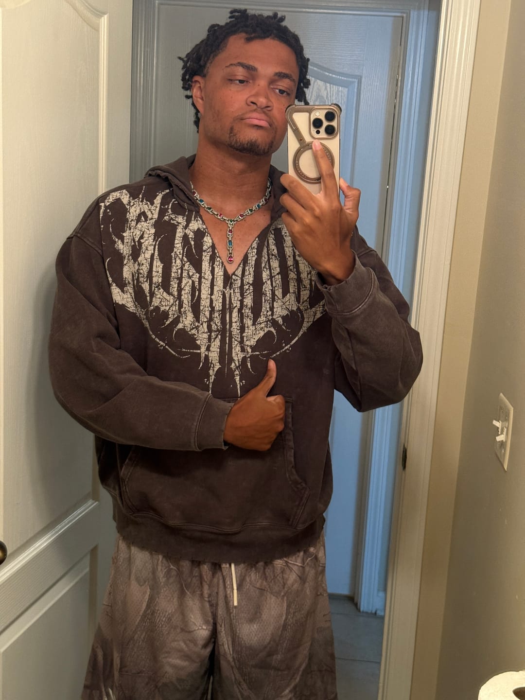 Customer photo review of 5082 - Anarchy Hoodies