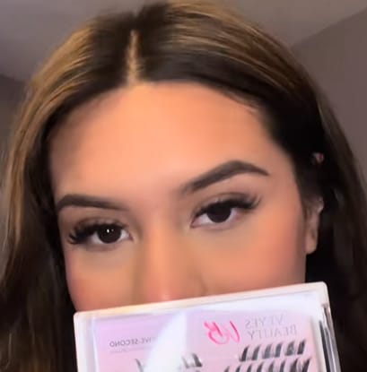 Customer photo review of Velvet Wing