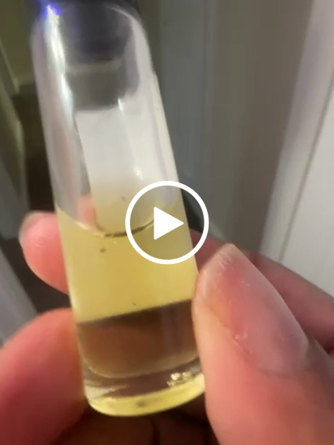 Customer video review of Men's Cologne Oil Roller