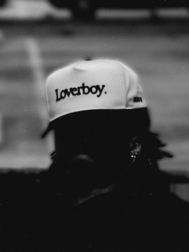 Customer photo review of Loverboy (White/Black)