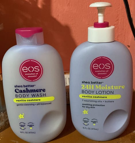 Customer photo review of Cashmere Body Wash Vanilla
