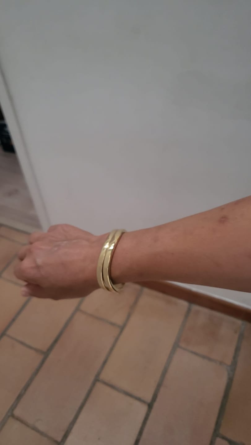 Customer photo review of Wave Bangle