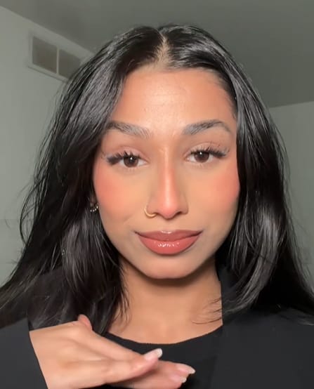 Customer photo review of Velvet Wing