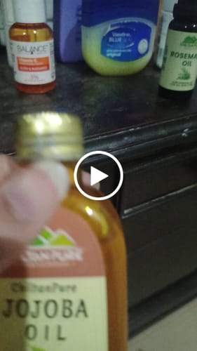 Customer video review of Jojoba Oil  - Perfect Solution of Skin Hair Problems [عناب]