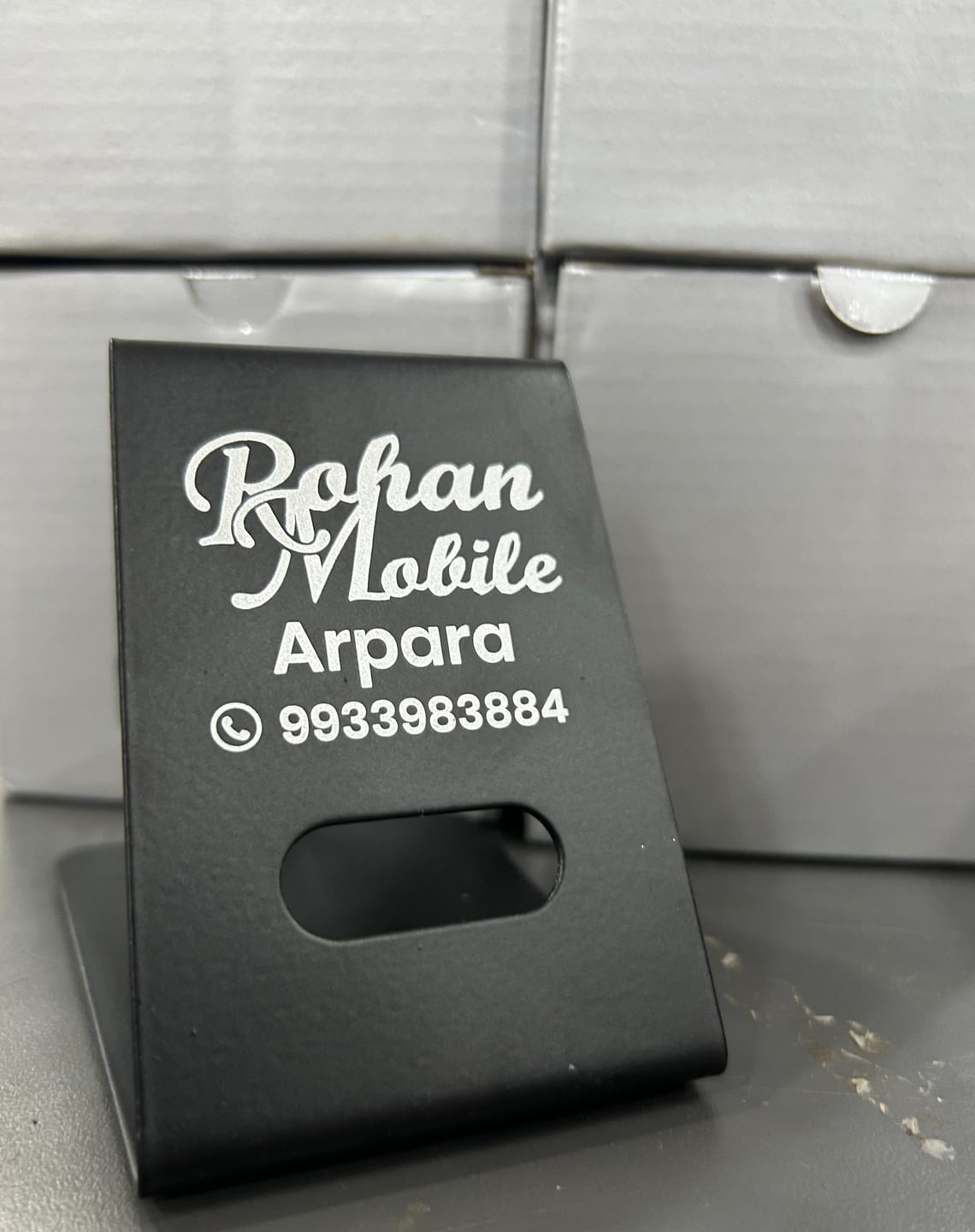 Customer photo review of Premium Mobile Stand | Best for Corporate Gifting | PrintMine.in