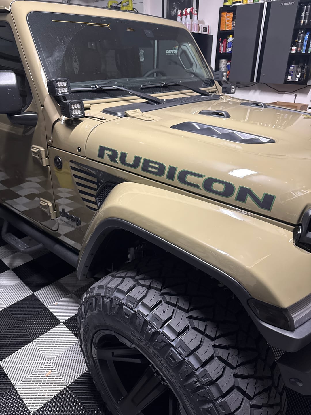 Customer photo review of Rubicon Hood Lettering - Colored Outline