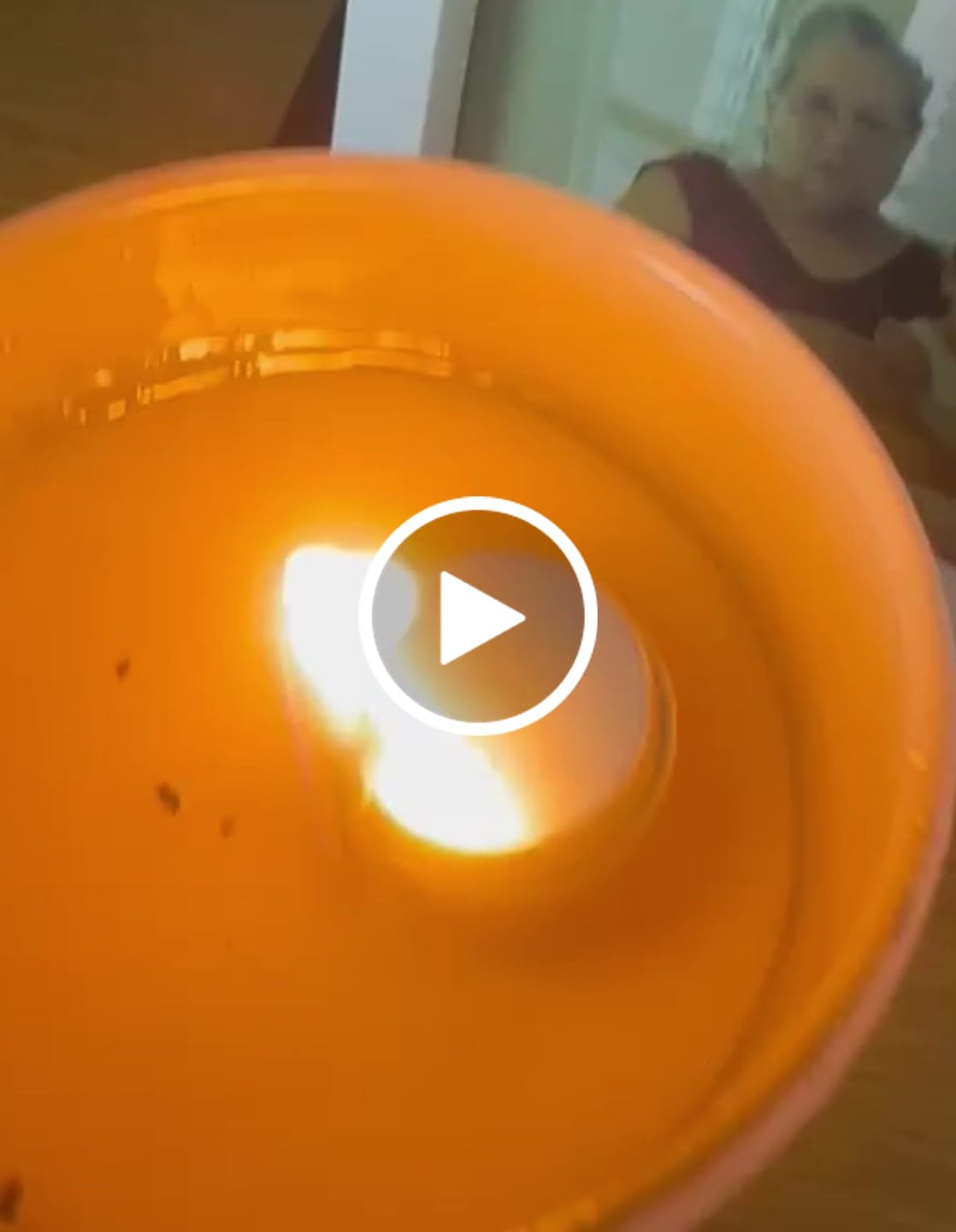 Customer video review of Rosa Eterna Monet's con Capelo