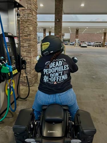 Customer photo review of Dead Pedophiles Don't Re-Offend T-Shirt/Sweatshirt/Hoodie