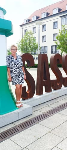 Customer photo review of Lässiges kleid mit v-ausschnitt und bedruckten taschen