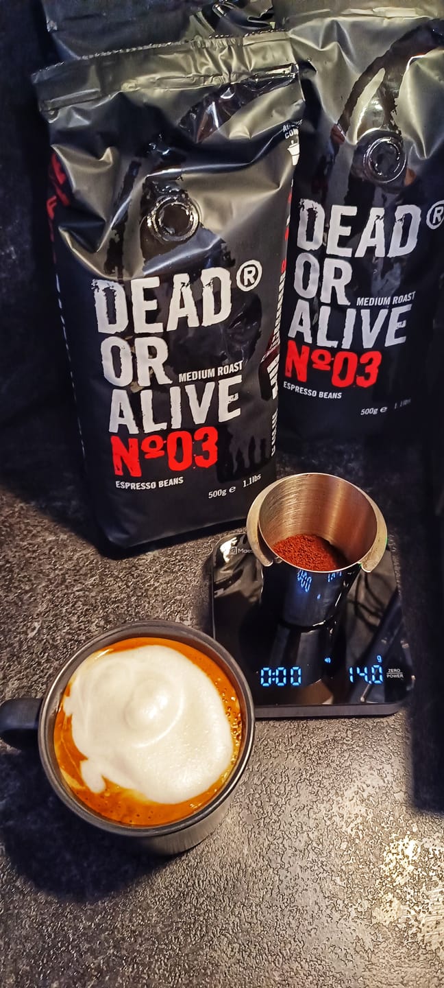 Customer photo review of DEAD OR ALIVE COFFEE No3 4x500g Espressobohnen