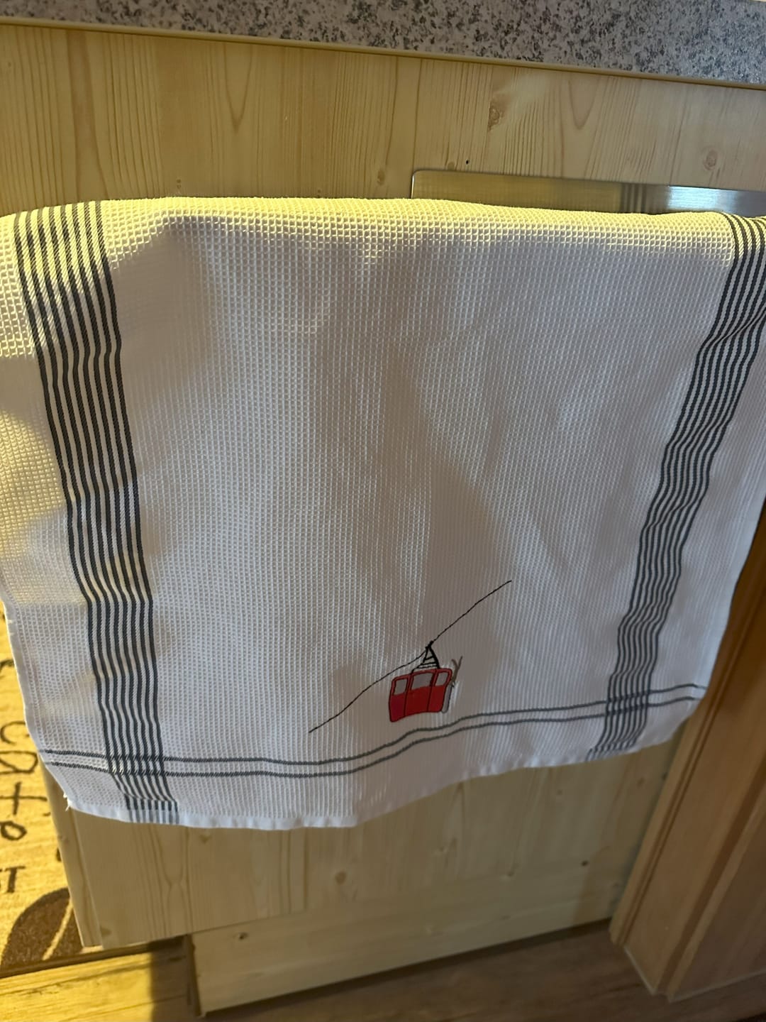 Customer photo review of Geschirrtuch "Gondel"