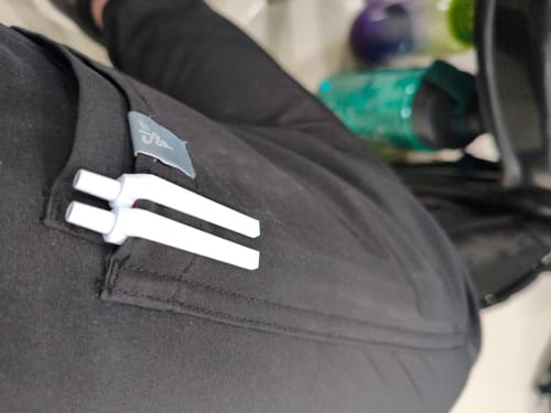 Customer photo review of 5-Pocket MoveTech® Scrub Top - Men / So Black