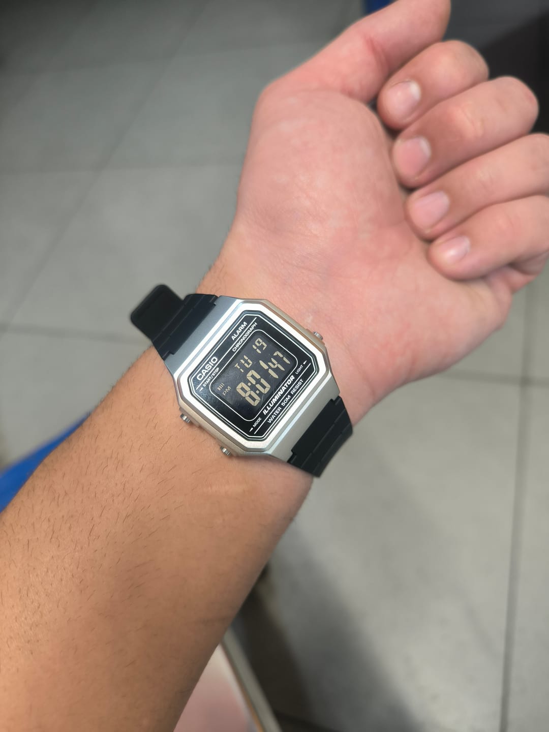 Customer photo review of Reloj Casio Vintage W-217HM-7BV Plateado/Negro