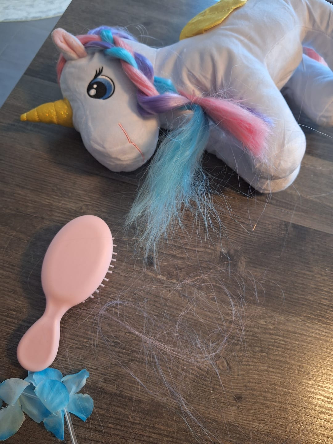 Customer photo review of Einhorn-Mama mit Regenbogenmähne und 4 Babys – Plüschfigur
