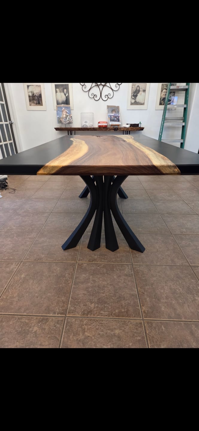 Customer photo review of Furniture Legs 420 Akro 28H Metal Handmade Dining Table Legs