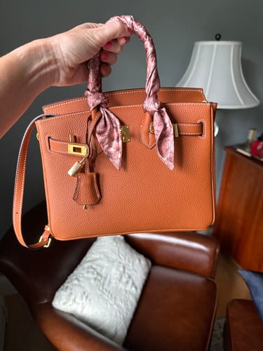 Customer photo review of Warkin Bags Real Leather