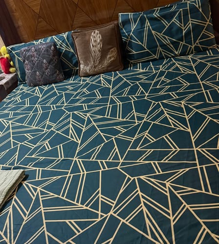 Customer photo review of Italian Teal-Bed Sheet Set