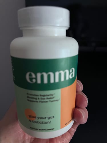 Customer photo review of Emma