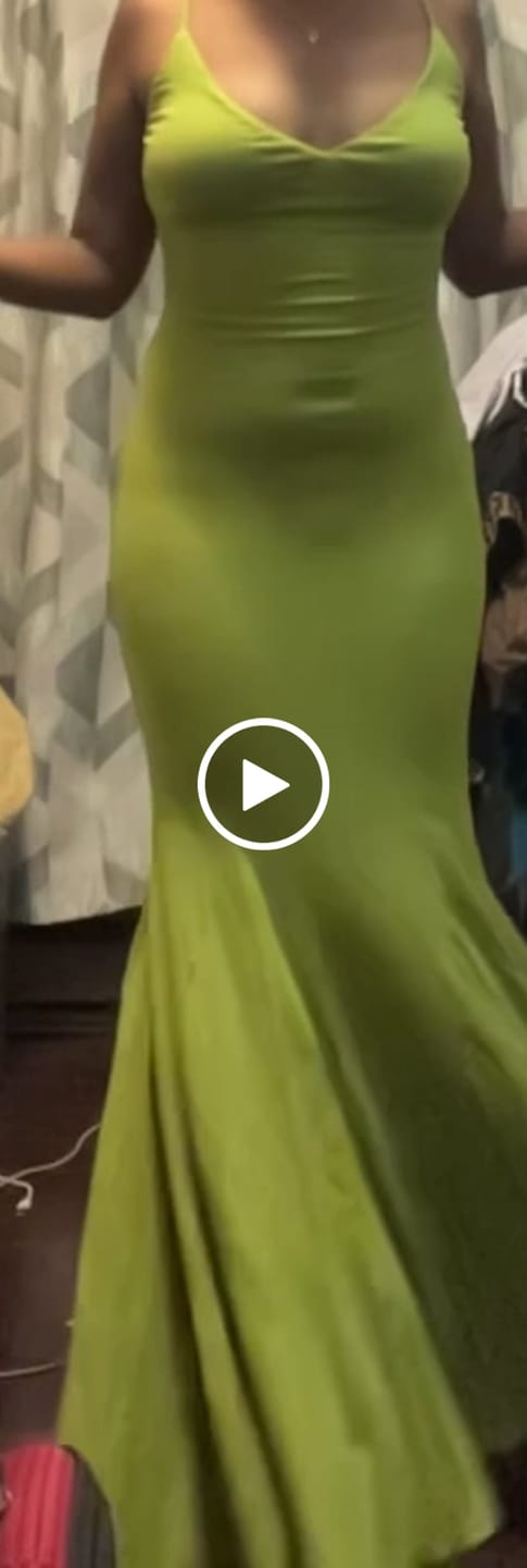 Customer video review of The House Gown-Kiwi