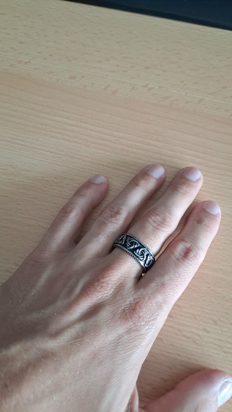 Customer photo review of VALK TRIANGLES.