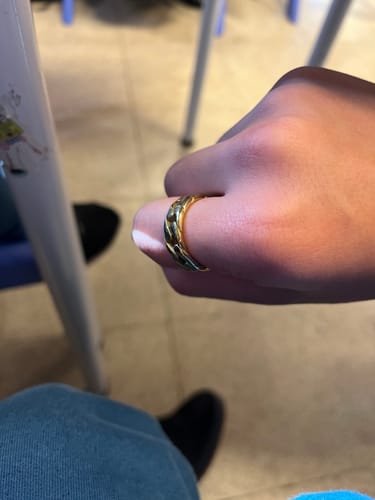 Reseña con foto de un cliente sobre Anillo Box Oro
