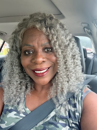 Customer photo review of Luvwin 13x4 Salt And Pepper Wand Curly Glueless Gray Color Pre-Cut Lace Wig