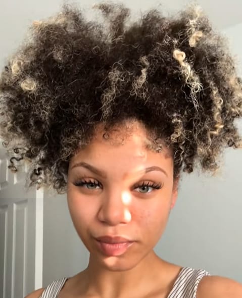 Customer photo review of Velvet Wing