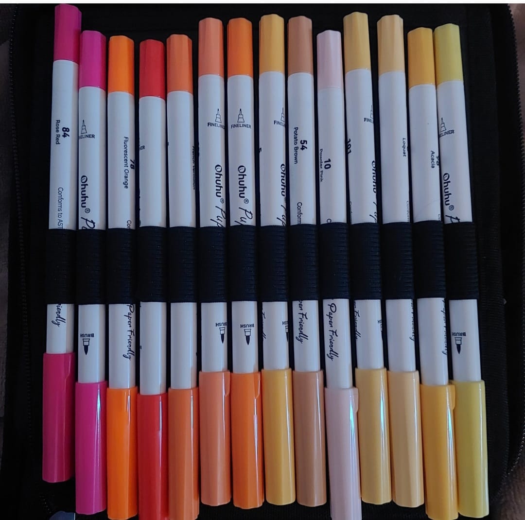 Customer photo review of Ohuhu - Set 60 Marcadores a Base de Agua Pupe Doble Punta