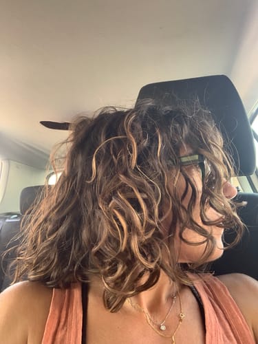 Customer photo review of Anira Curls Leave-in Protection 250ml