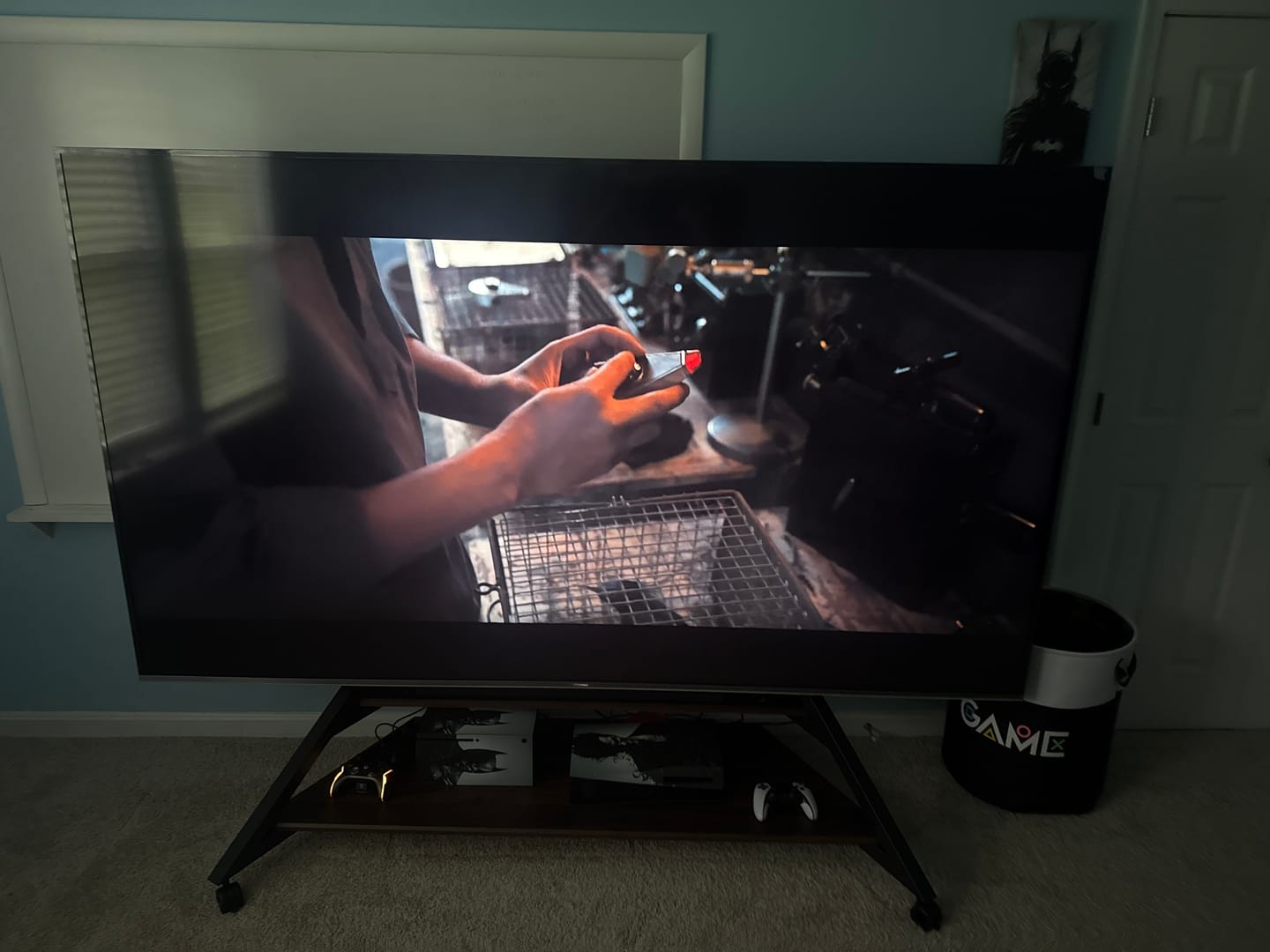 Customer photo review of Eiffel FT100 TV Stand