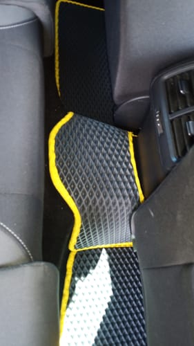 Customer photo review of Kofferraumwanne nach Maß