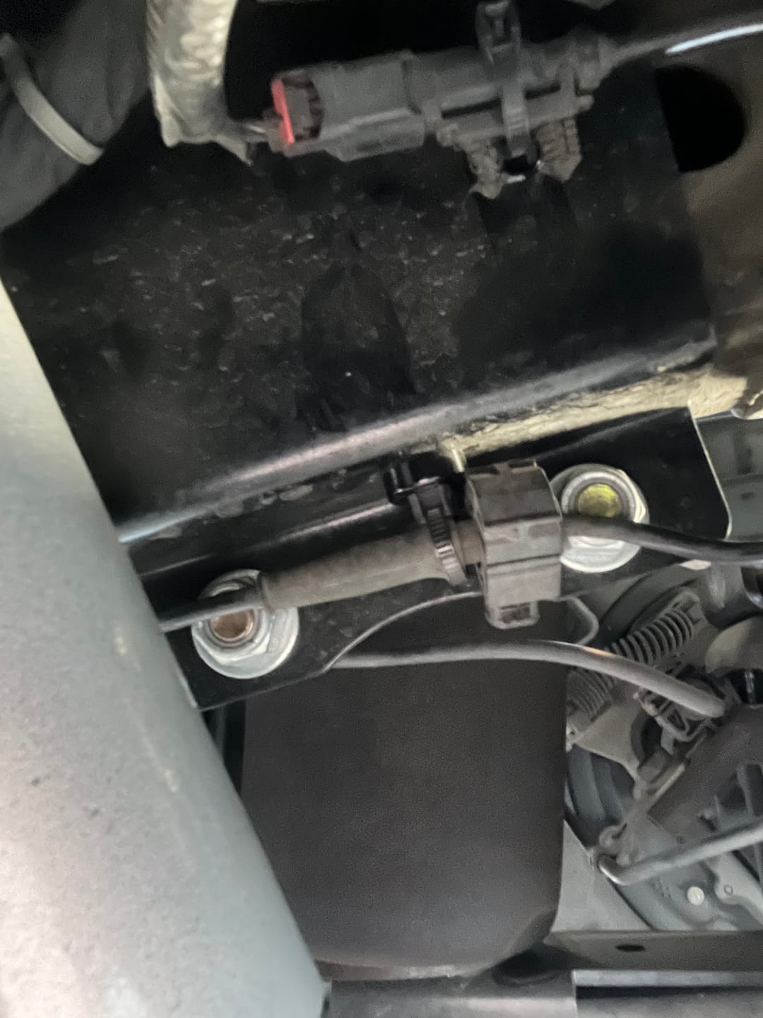 Customer photo review of ZBAD1 - Magnet Cable Tie Holders