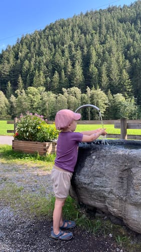 Customer photo review of Kinder Schirmmütze Sommermerino