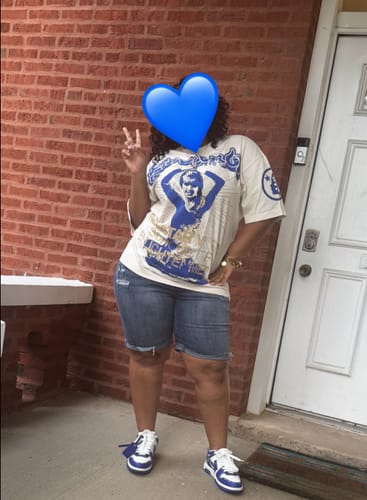 Customer photo review of Hellstar Studios Yoga Cream Tee