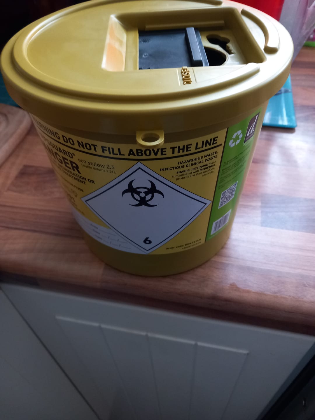 Customer photo review of Sharpsguard 2.5 Litre Yellow Sharps Bin