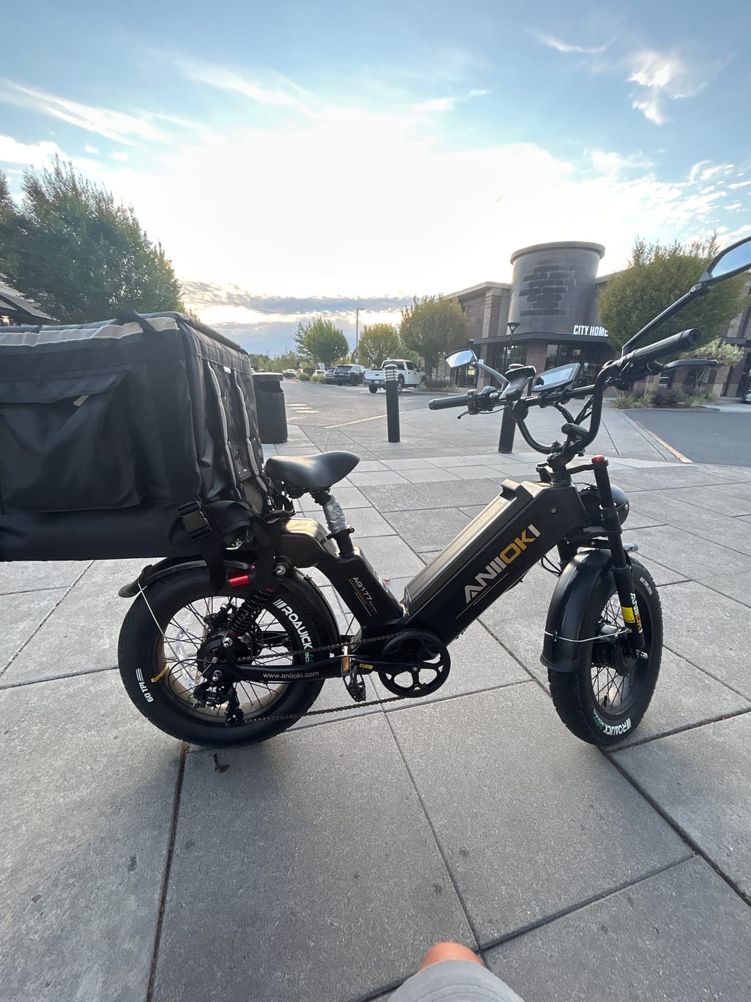 Customer photo review of 2025 Version AQ177 Pro Max 52V Dual Motor Ebike