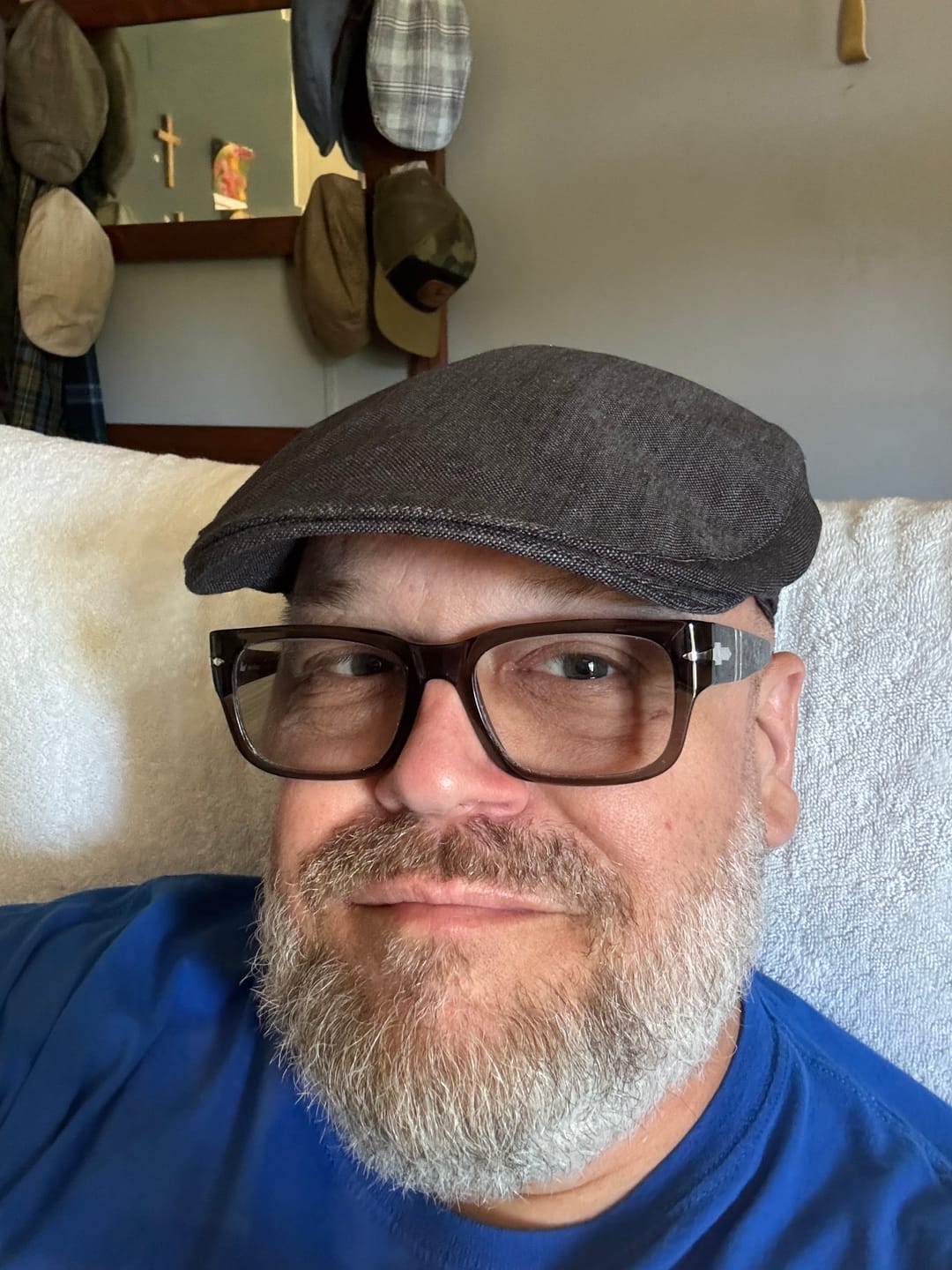 Customer photo review of Donegal Touring Cap Linen