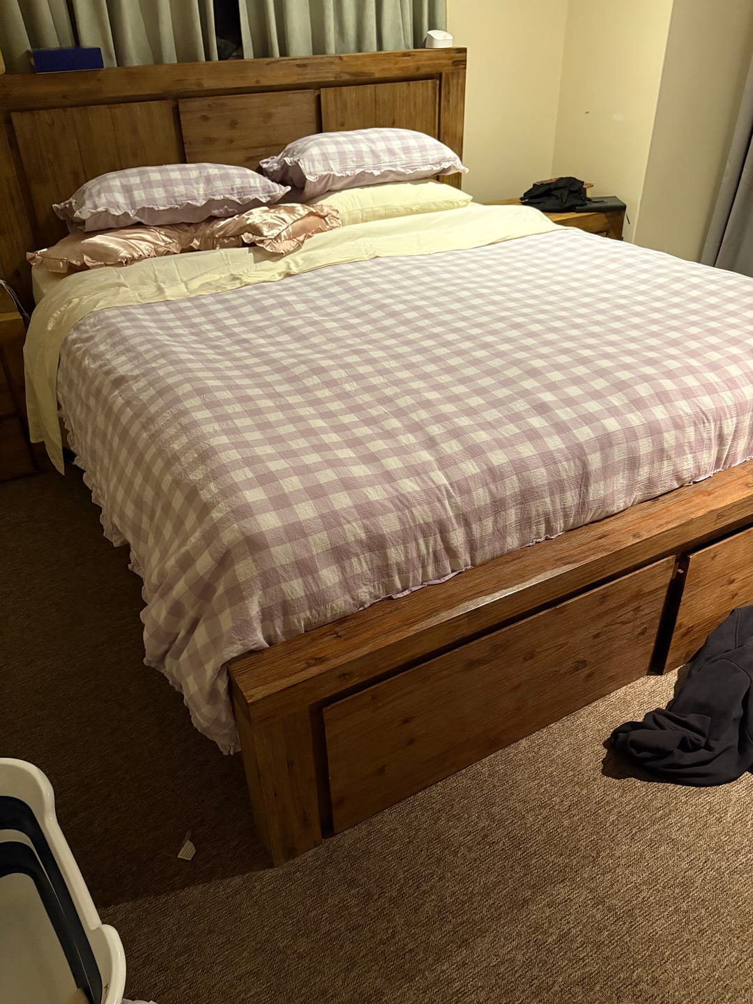 Customer photo review of Muscle Mat Easy-Make Luxury Bed Sheet Set