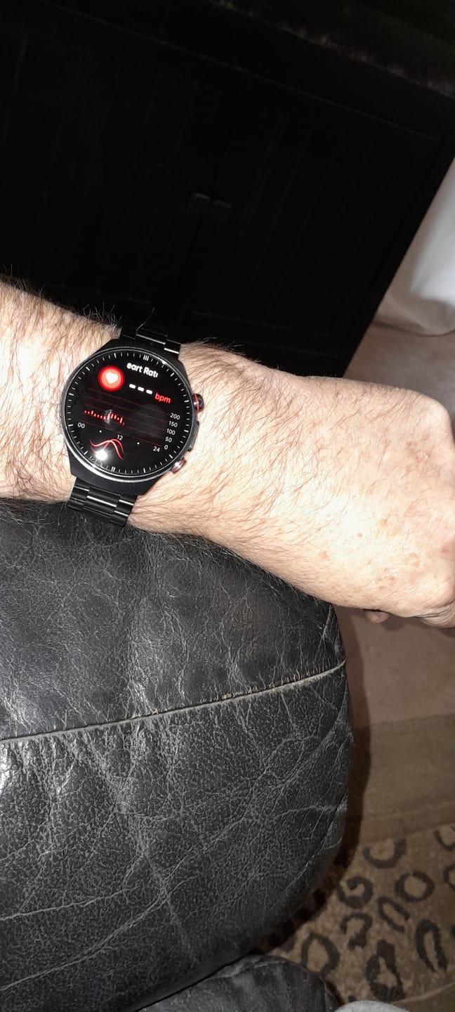 Customer photo review of Fitaos Pro 10 High-end Flagship Smartwatch ECG blood glucose Uric acid cholesterol Stress monitoring