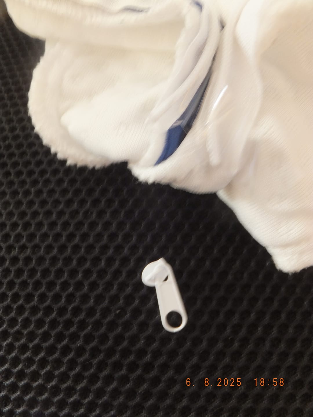 Customer photo review of Cellsius Premium Waschbeutel - Verdoppeln Sie die Lebensdauer Ihrer Textilien