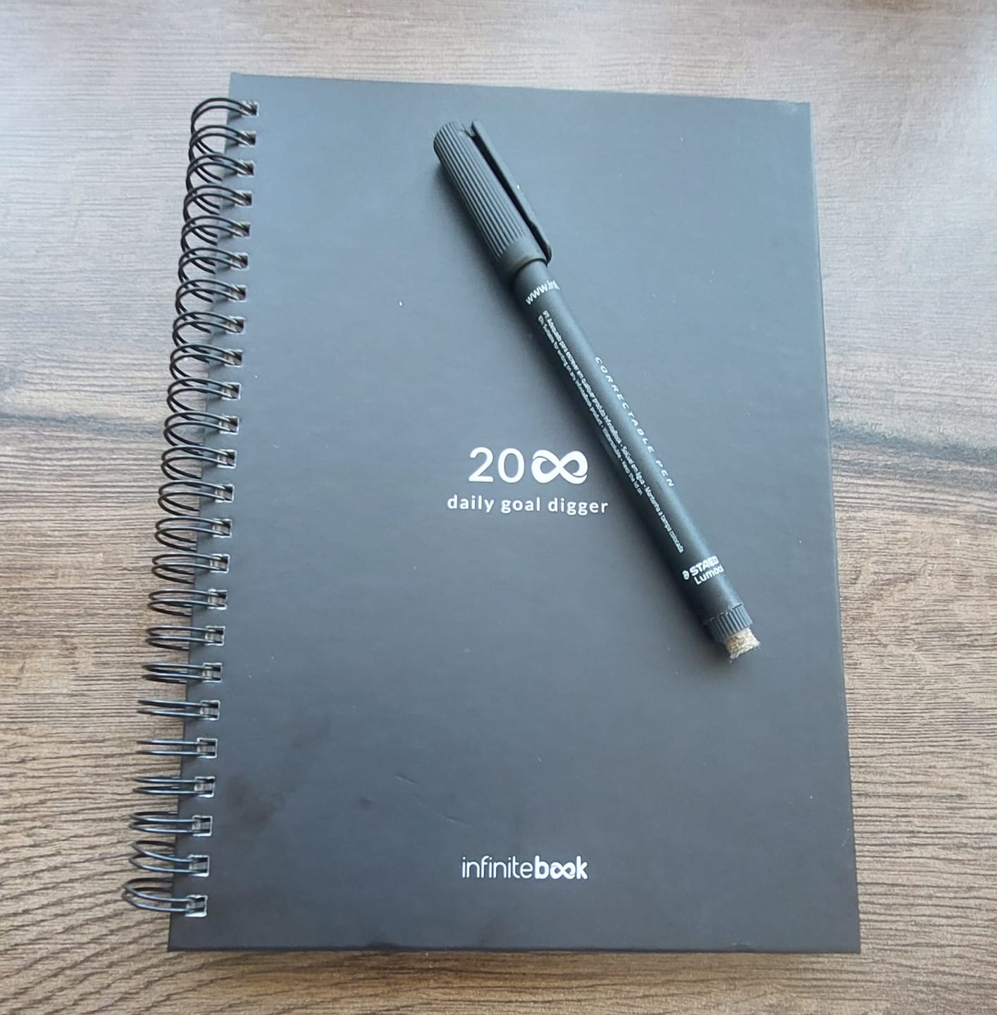 Customer photo review of Infinitebook Planner A5 Black