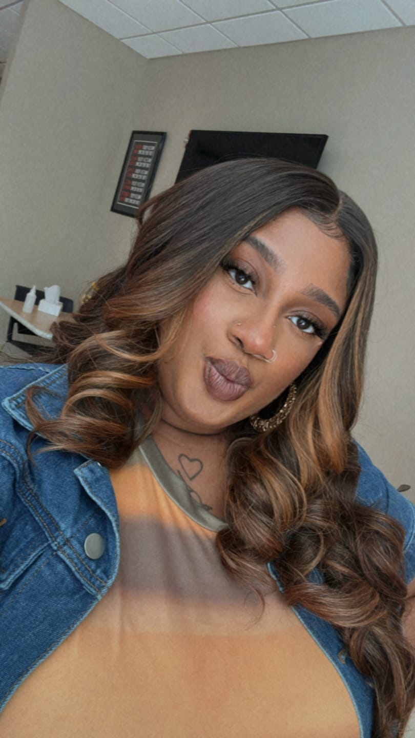 Customer photo review of Sensationnel Butta Lace HD Lace Front Wig - BUTTA UNIT 20