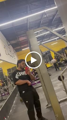 Customer video review of OG Lightweight Tee 3-Pack