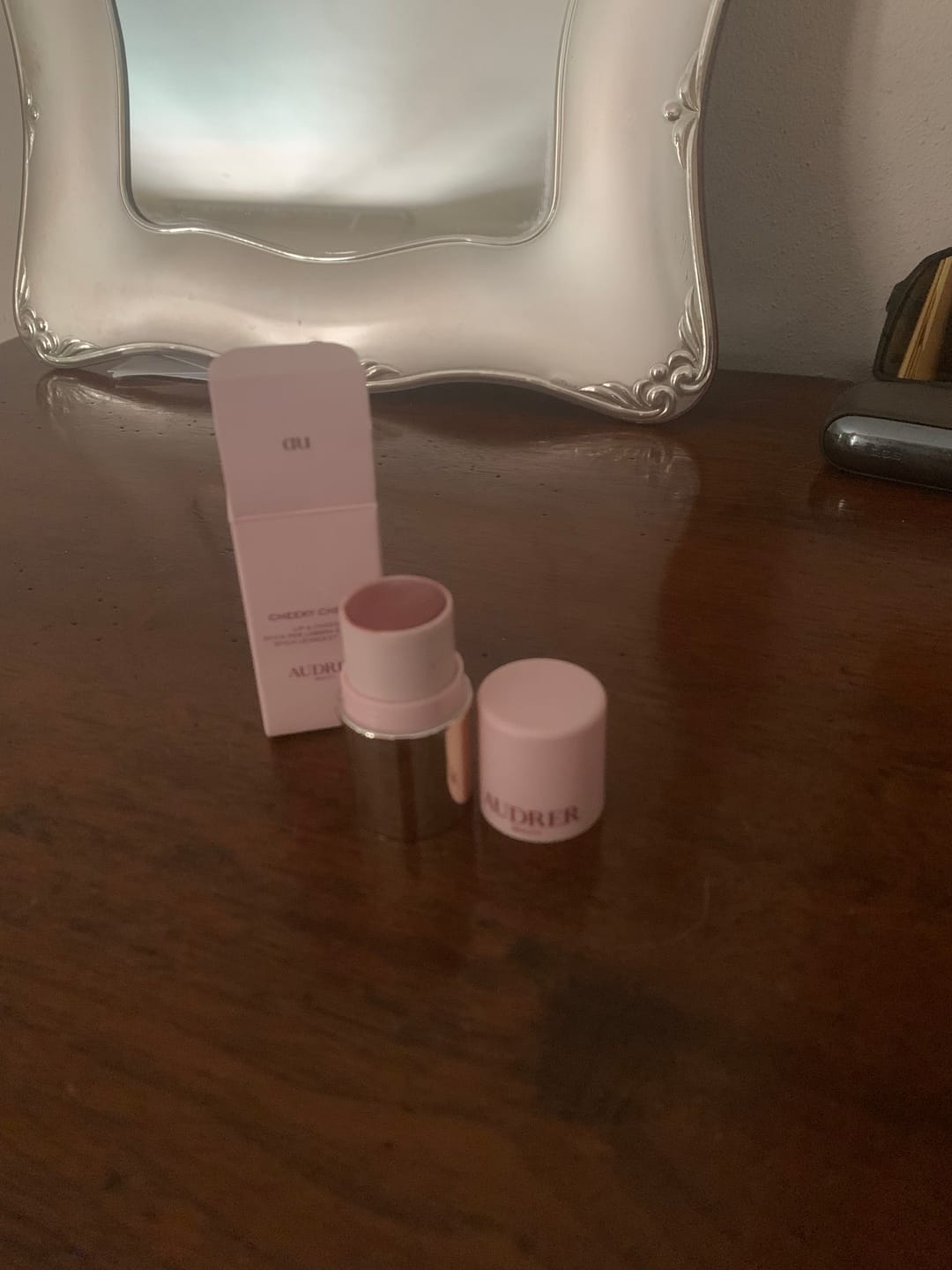 Customer photo review of Cheeky Cheeks