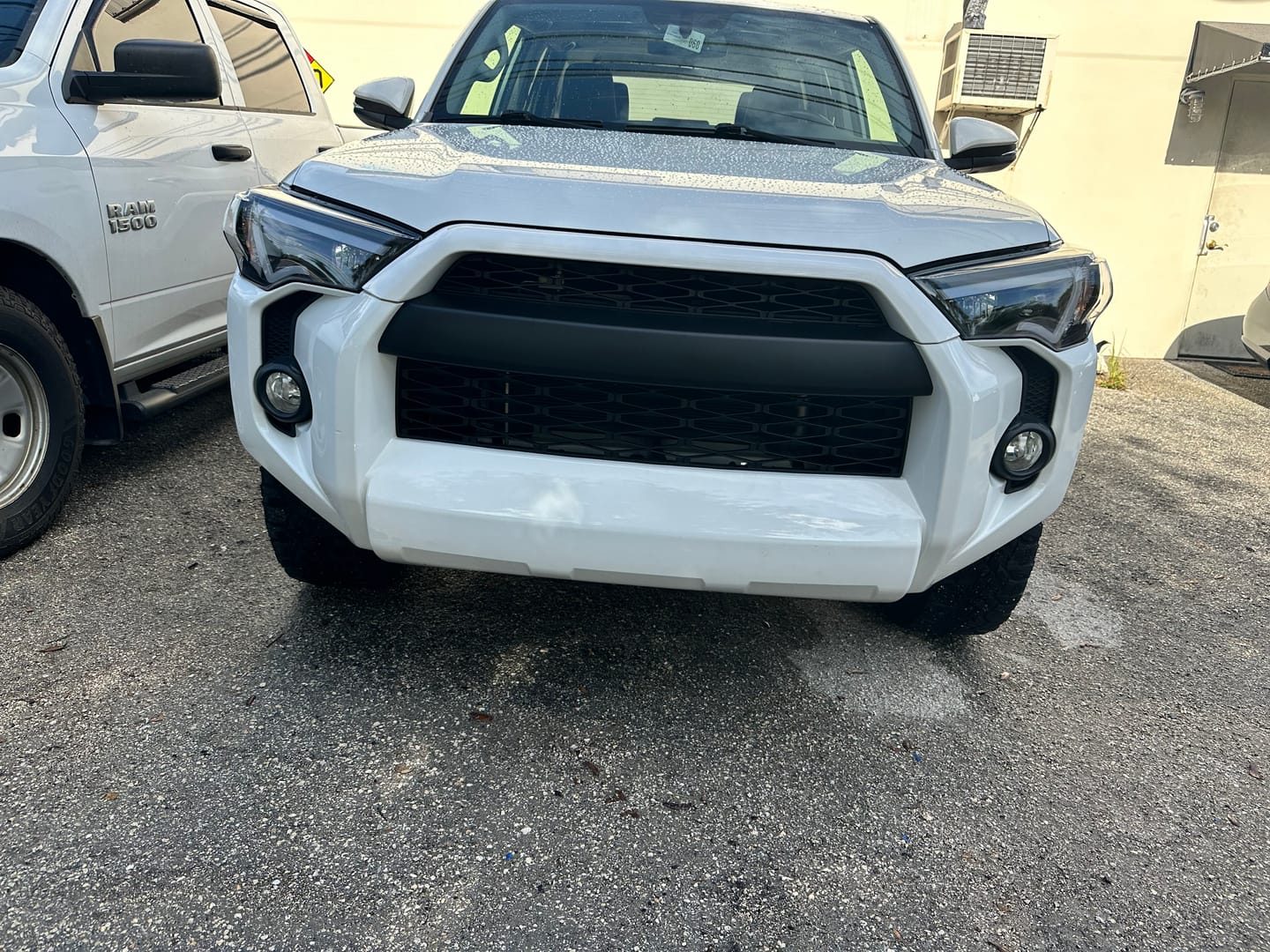 Customer photo review of STEALTH PRO GRILLE FIT FOR 2014-2024 TOYOTA 4RUNNER
