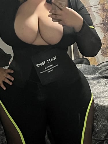 Customer photo review of Hourglass Girdle – Long Torso Cut（12"）