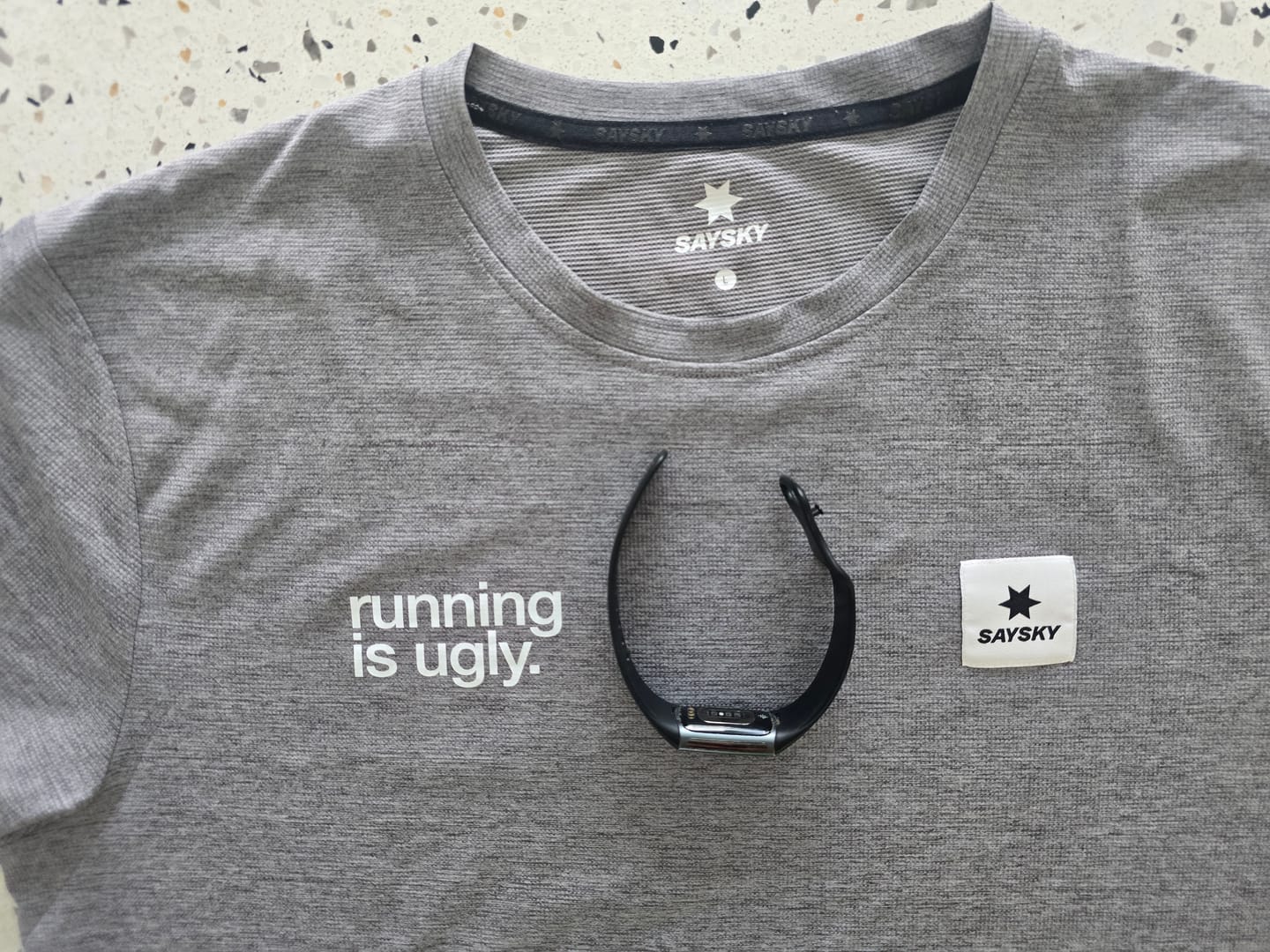 Customer photo review of saysky clean combat t-shirt, grey.