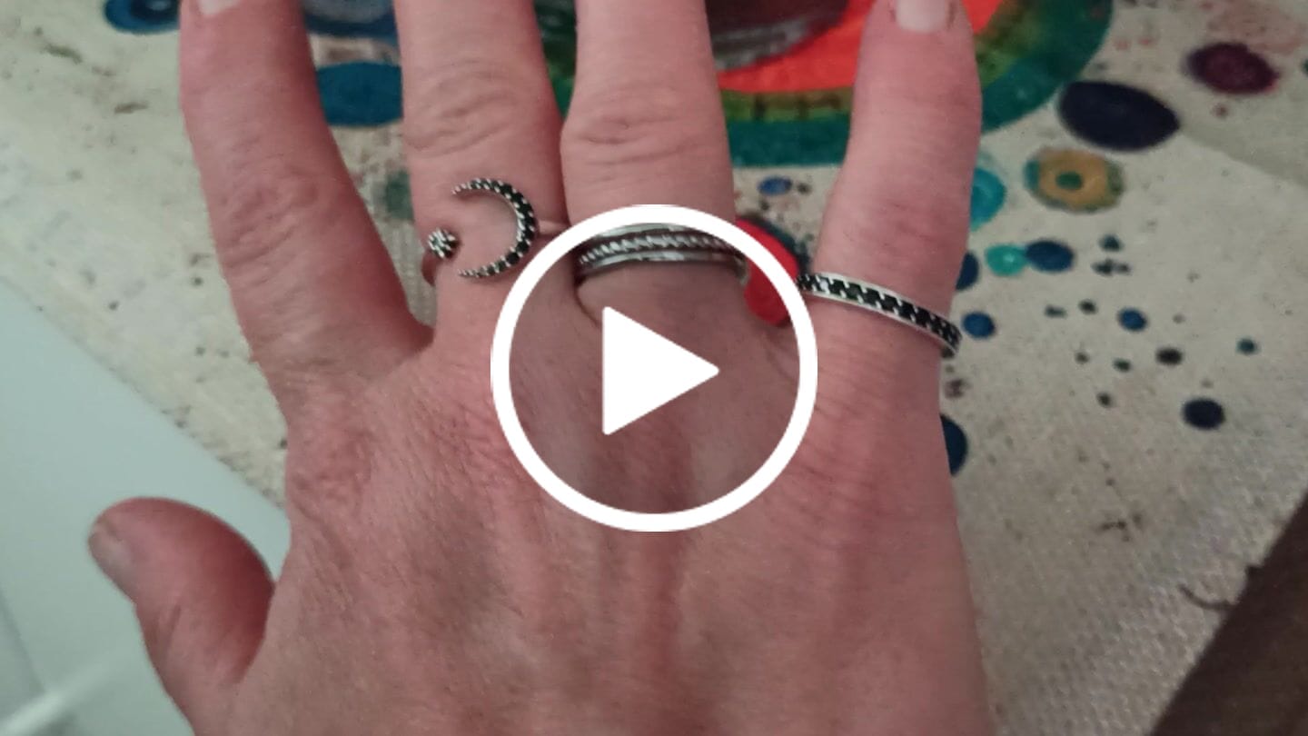 Customer video review of Pulsera Petra