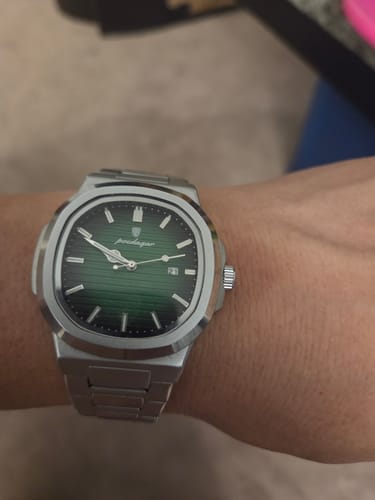 Customer photo review of Lucky Fours® Caspian