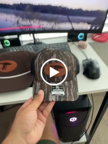 Customer video review of Custom Leather Patch Camo Trucker Hat – Multiple Camo Styles